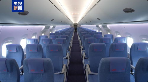 国产大飞机C919开启商业运营新篇章 中国商飞交付国航与南航首架飞机，并推出航空运营支持服务