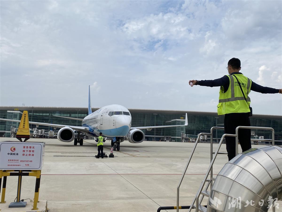 天河机场扩建升级 新增10个停机位，全面提升运行效率与航班正点率